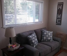 Cozy 1 BR Efficiency Apt close to TTU and Downtown