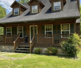 Mountain Creek Way Cabin