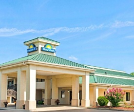 Days Inn by Wyndham Covington