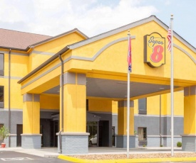Super 8 by Wyndham Crossville TN