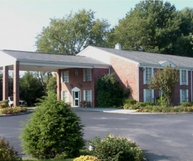 Americourt Hotel and Suites - Elizabethton