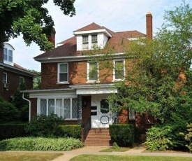 Second Street Suite