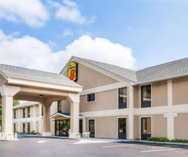 Super 8 by Wyndham Erwin