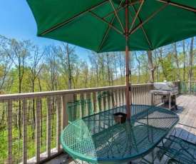 3 Bears Cottage, 2BR, Pet Friendly, Jetted Tub, Pool Access, Sleeps 4