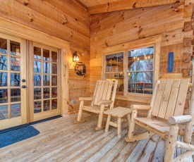 Cozy Cub Hideaway, 2 BR, Hot Tub, Pool Access, Fireplace, Sleeps 6