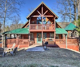 Downtown Gatlinburg Lodge with Hot Tub and Game Room!