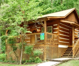 Dream Weaver #1527 by Aunt Bug's Cabin Rentals