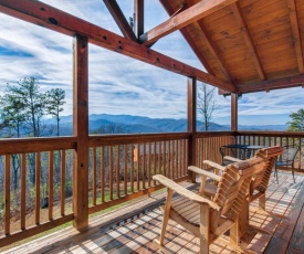 Ever After 2, 2 Bedroom, Hot Tub, Fireplace, Jetted Tub, WiFi, Sleeps 4