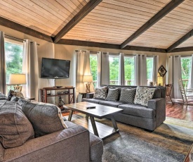 Gatlinburg House with Pool Table, Hot Tub and Views!