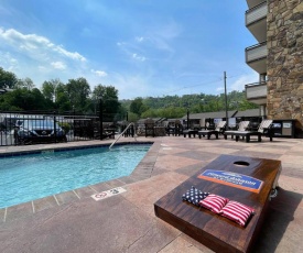 Howard Johnson by Wyndham Downtown Gatlinburg