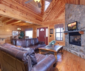 Marlene's Hideaway, 3 Bedrooms, Pool, Hot Tub, Fireplace, WiFi, Sleeps 6