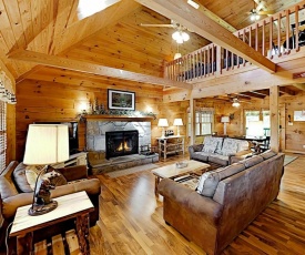 Mountain View 3BR with Hot Tub