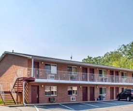 Econo Lodge Drums