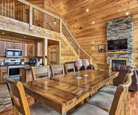 Mtn Home Base with Hot Tub 3 Mi to DTWN Gatlinburg!