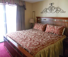 Oak Square Condo 201