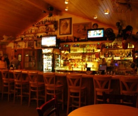 Lava Mountain Lodge