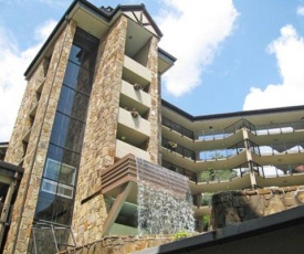 Serene and Scenic Resort Condominiums in Gatlinburg