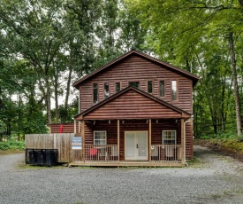 The Cave at Shady Woods - 1 Bedroom Studio - Walk to Downtown!