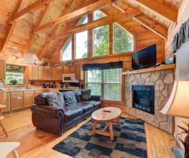 The Vinson, 1 Bedroom, Loft, Game Room, Hot Tub, Theater Room, Sleeps 4