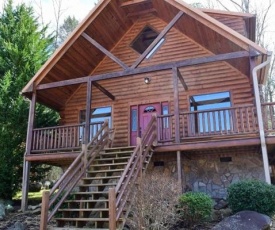 Two Bedroom Cabin With Private Hot Tub Cabin