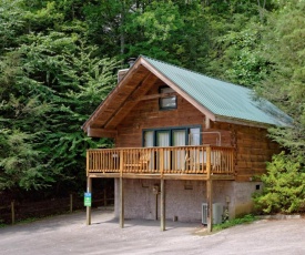 Zen Garden #1523 by Aunt Bug's Cabin Rentals