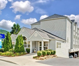 Microtel Inn & Suites by Wyndham Gatlinburg