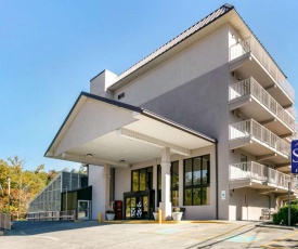 Sleep Inn & Suites Gatlinburg