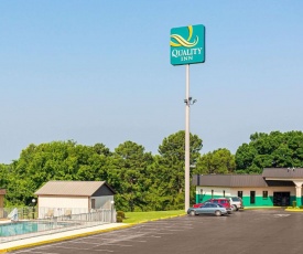 Quality Inn Hurricane Mills