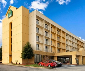 La Quinta Inn & Suites by Wyndham Kingsport TriCities Airport