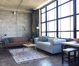 City Loft w/ View of Gay St