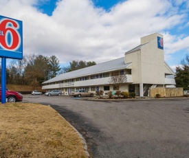 Motel 6-Knoxville, TN - North