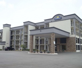 Days Inn by Wyndham Kodak/Sevierville Intrstate SmokeyMntns