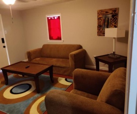 Garland duplex 2, a Quiet Getaway midtown