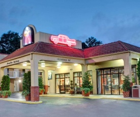 Days Inn by Wyndham Memphis at Graceland