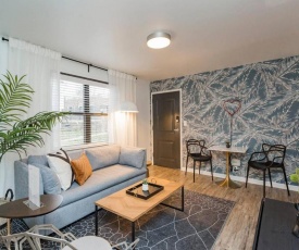 Abode Nashville - Marathon Village Near Downtown