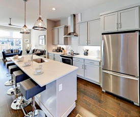 Beech Ave Townhouse