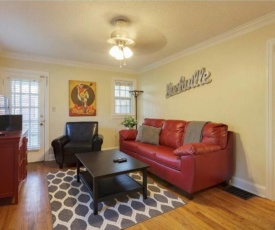 Charming 3 Bedroom Home in Hillsboro