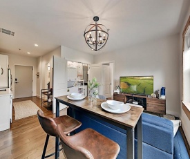 Designer Condo with Pool at The 1865 - Near Gulch condo