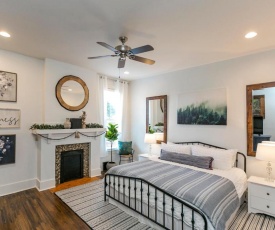 Gorgeous Home 7 Min to Dtwn + Walk to The Pharmacy