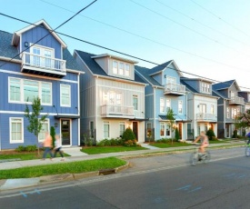 Monroe Unit 8 - Spectacular 3BR Condo in Heart of Nashville