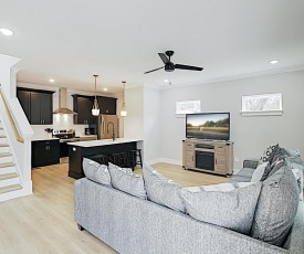 New Listing! Brand-New All-Suite Townhome townhouse