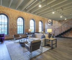 Studio 154 Luxury Hotel