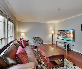 Stylish Condo with Patio, Walk to Vanderbilt condo