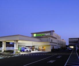 Holiday Inn Express Philadelphia Airport, an IHG Hotel
