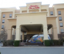 Hampton Inn & Suites Nashville at Opryland
