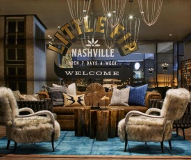 Renaissance Nashville Hotel