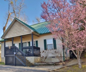 Apple Blossom (#10) chalet