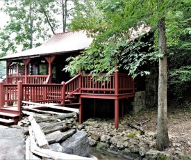 Bear Hugs cabin