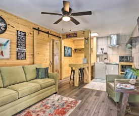 Charming Pigeon Forge Apt - 3 Miles to Dollywood!