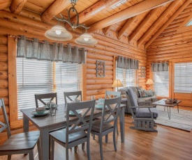 Deer Tracks Retreat in Pigeon Forge!